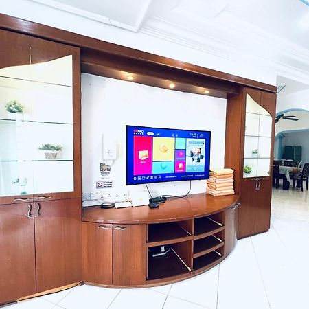 Singhome Holiday House Мерсинг Екстериор снимка