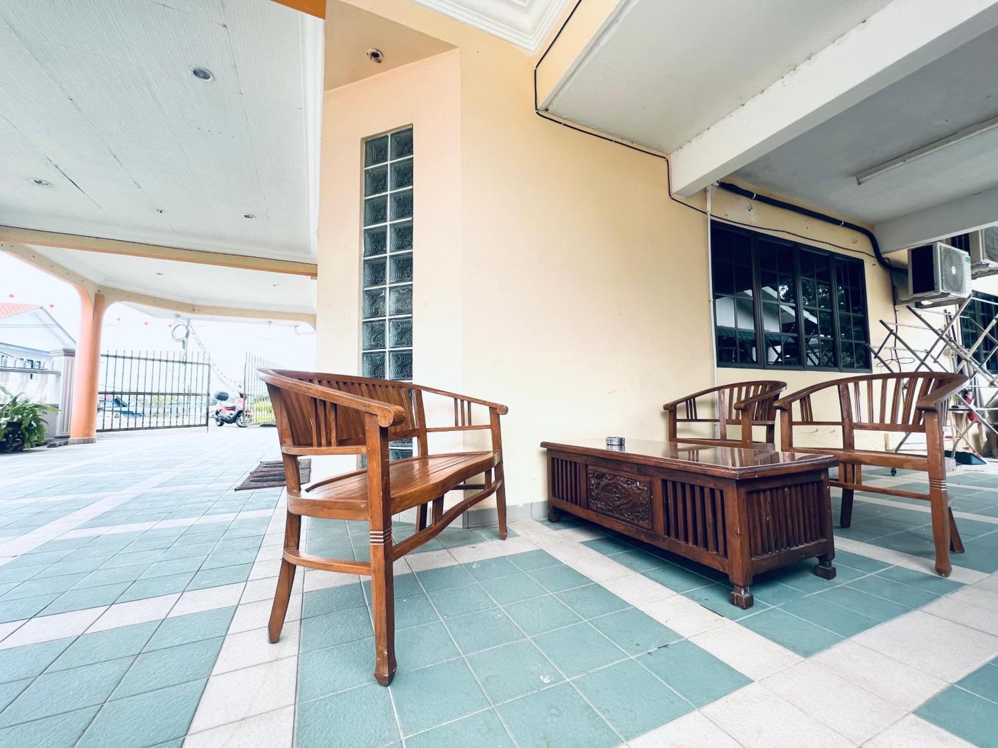 Singhome Holiday House Мерсинг Екстериор снимка