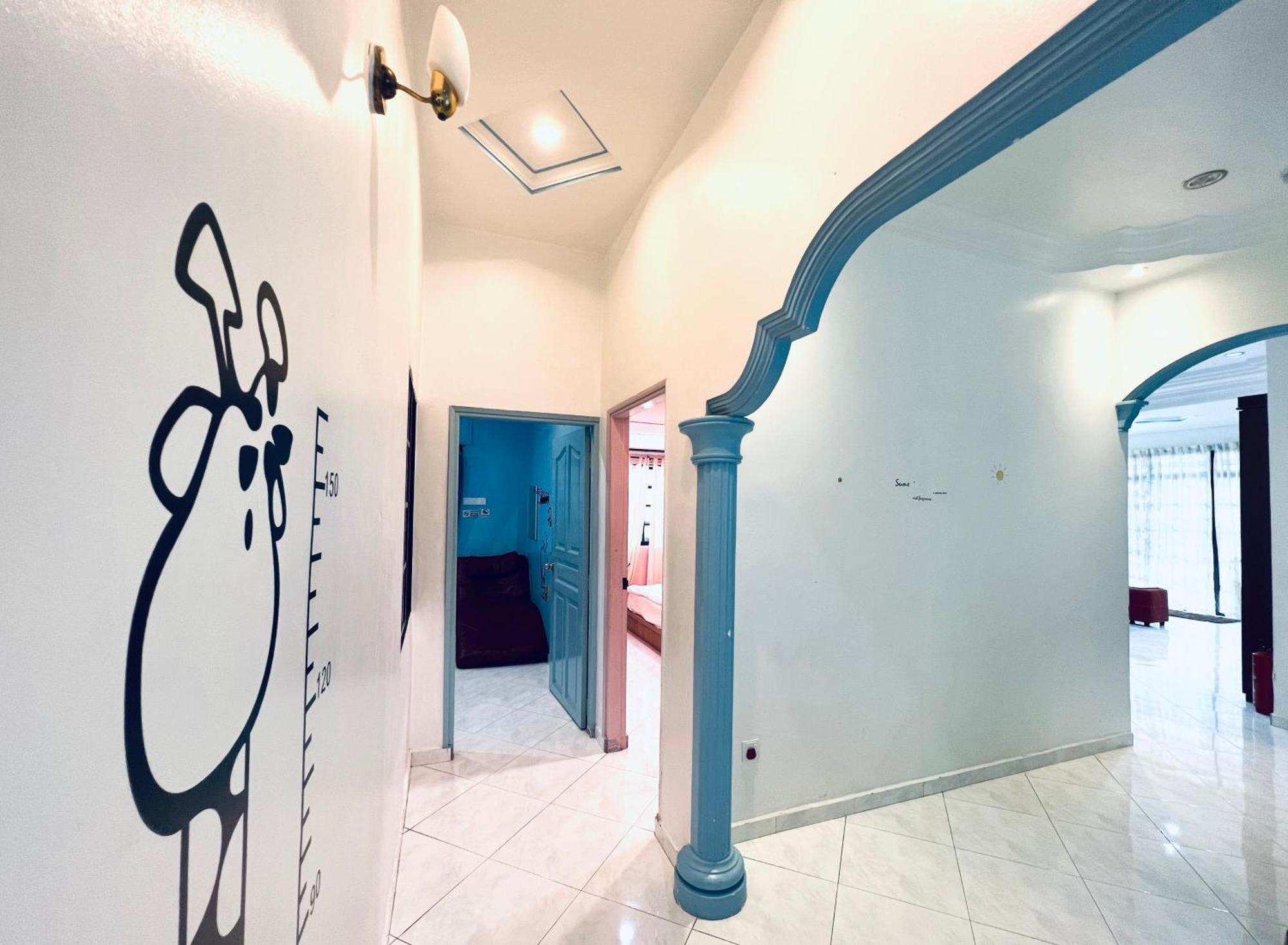 Singhome Holiday House Мерсинг Екстериор снимка